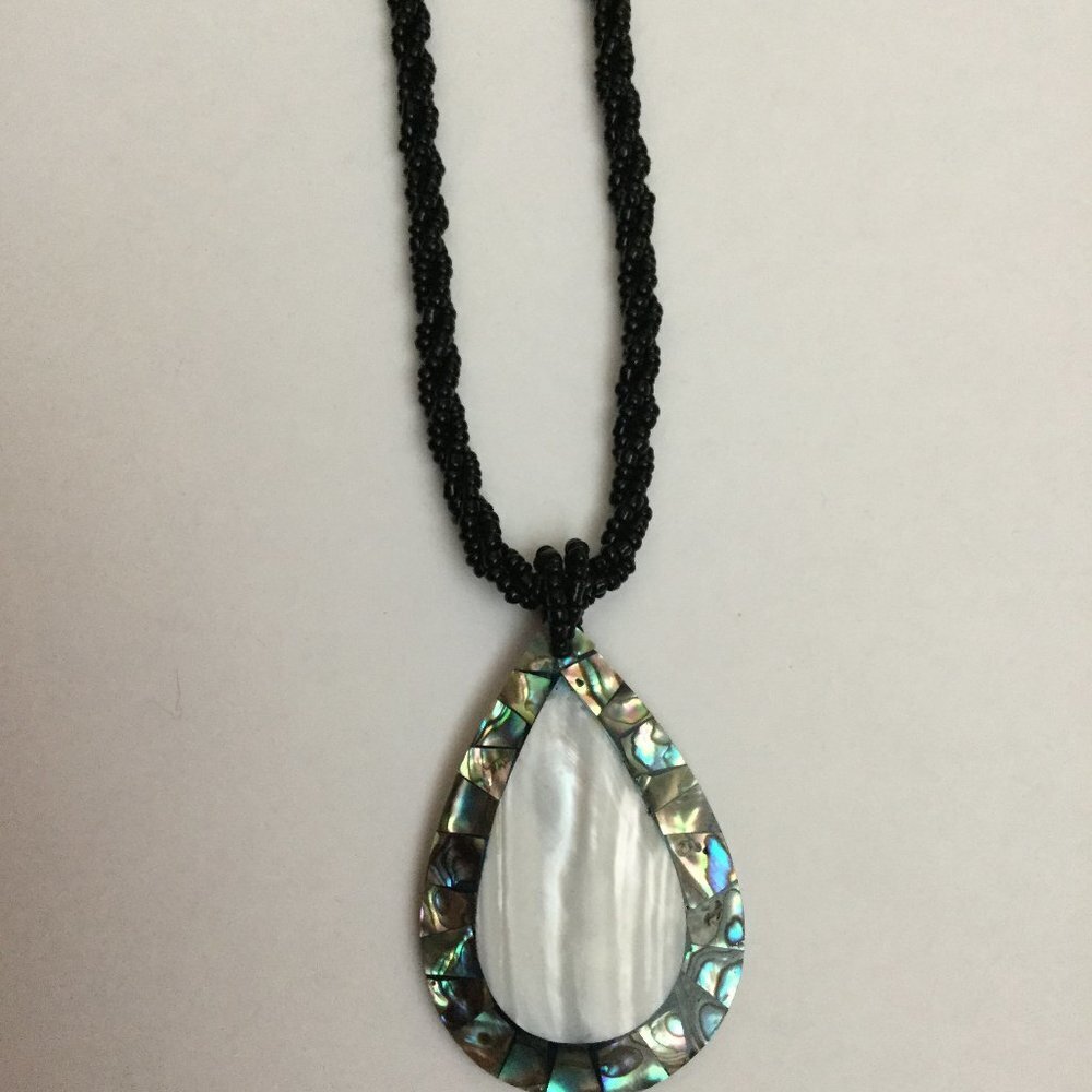 Boho Necklace Nacre / Pearl